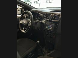 RENAULT - LOGAN - 2019/2020 - Preta - R$ 57.900,00