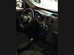 CHEVROLET - MONTANA - 2015/2016 - Vermelha - R$ 54.900,00