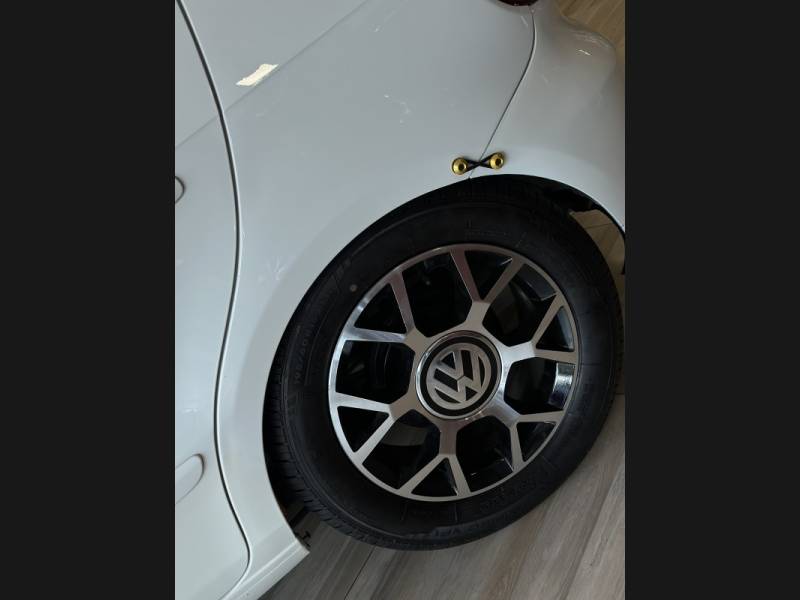 VOLKSWAGEN - GOL - 2011/2012 - Branca - R$ 37.900,00