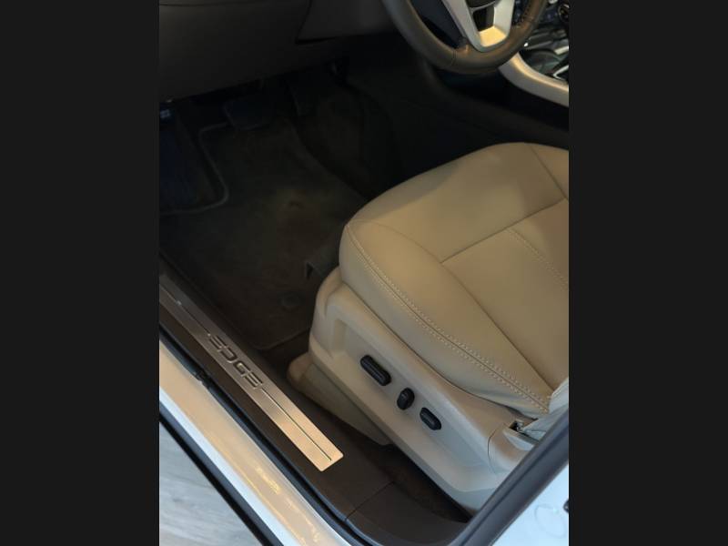 FORD - EDGE - 2012/2013 - Branca - R$ 75.900,00