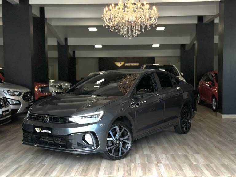 VOLKSWAGEN - VIRTUS - 2023/2024 - Cinza - R$ 134.900,00