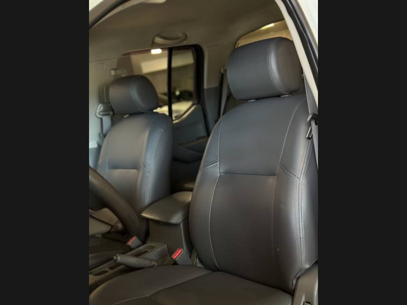 NISSAN - FRONTIER - 2008/2009 - Branca - R$ 76.900,00