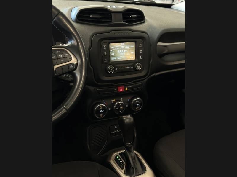 JEEP - RENEGADE - 2015/2016 - Branca - R$ 75.900,00