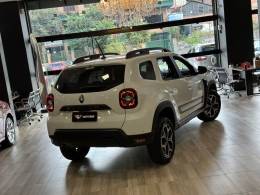 RENAULT - DUSTER - 2023/2024 - Branca - R$ 118.900,00
