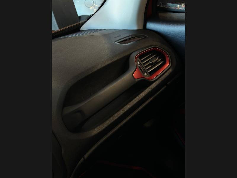 JEEP - RENEGADE - 2015/2016 - Laranja - R$ 89.900,00