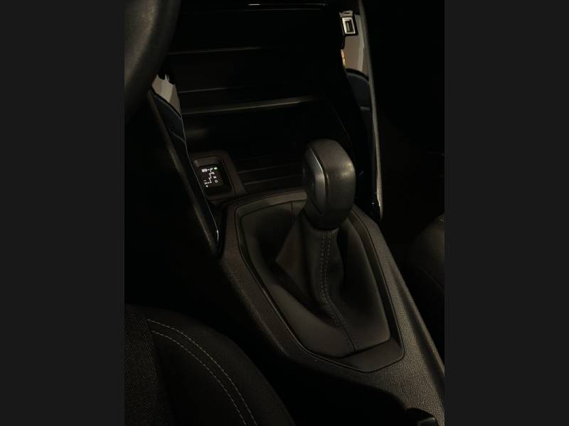 PEUGEOT - 208 - 2022/2023 - Branca - R$ 76.900,00