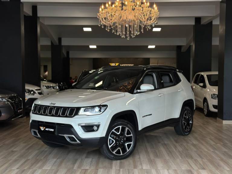 JEEP - COMPASS - 2017/2018 - Branca - R$ 116.900,00
