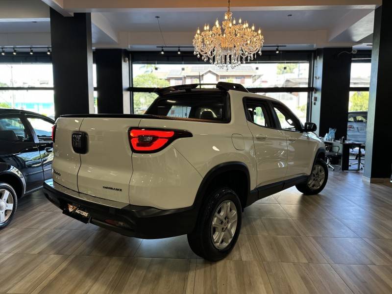 FIAT - TORO - 2018/2019 - Branca - R$ 88.900,00