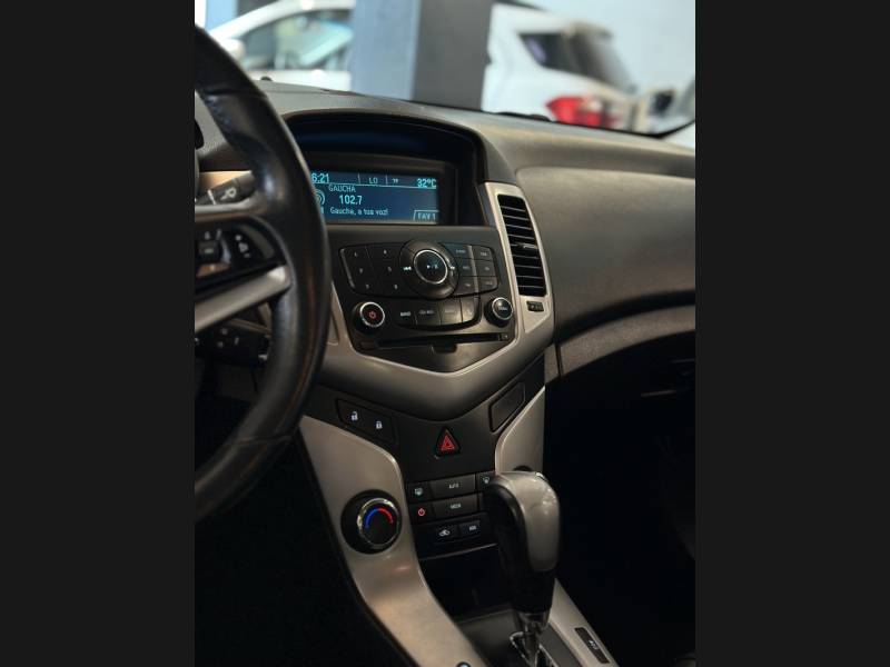 CHEVROLET - CRUZE - 2013/2013 - Branca - R$ 58.900,00