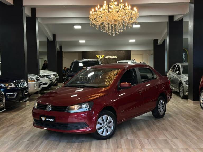 VOLKSWAGEN - VOYAGE - 2012/2013 - Vermelha - R$ 38.900,00
