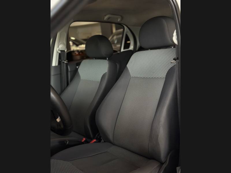 VOLKSWAGEN - GOL - 2011/2012 - Branca - R$ 37.900,00