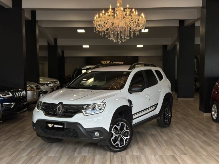 RENAULT - DUSTER - 2023/2024 - Branca - R$ 118.900,00