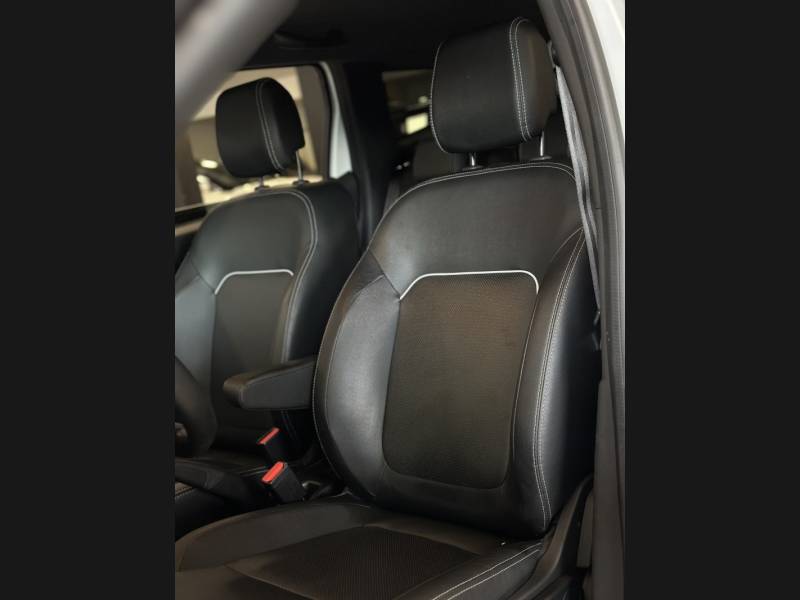 RENAULT - DUSTER - 2023/2024 - Branca - R$ 118.900,00