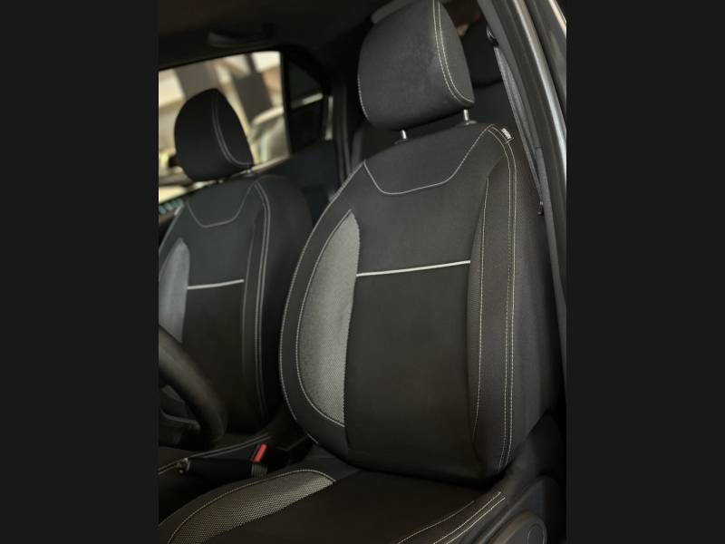 RENAULT - LOGAN - 2019/2020 - Preta - R$ 57.900,00