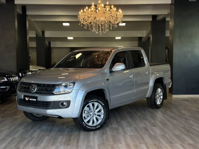 VOLKSWAGEN - AMAROK - 2012/2012 - Prata - R$ 89.900,00