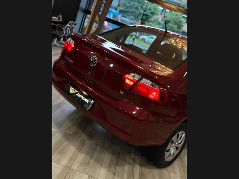 VOLKSWAGEN - VOYAGE - 2012/2013 - Vermelha - R$ 38.900,00