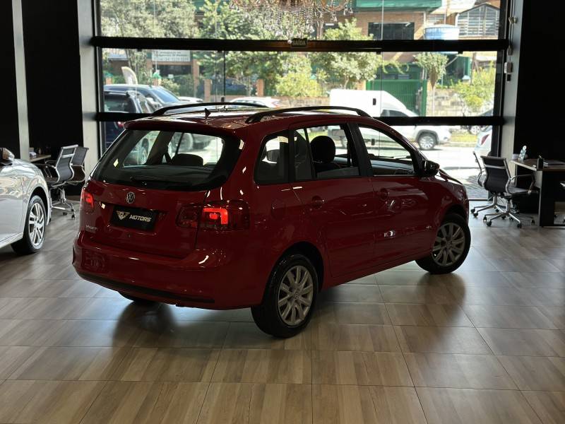 VOLKSWAGEN - SPACEFOX - 2011/2011 - Vermelha - R$ 41.900,00