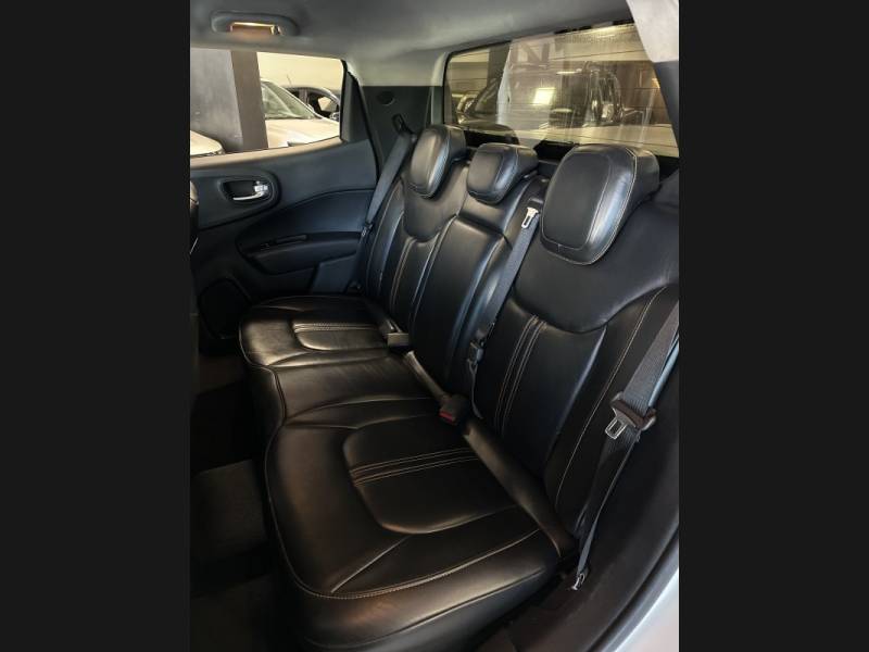 FIAT - TORO - 2018/2019 - Branca - R$ 88.900,00