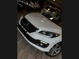 PEUGEOT - 308 - 2016/2016 - Branca - R$ 59.900,00