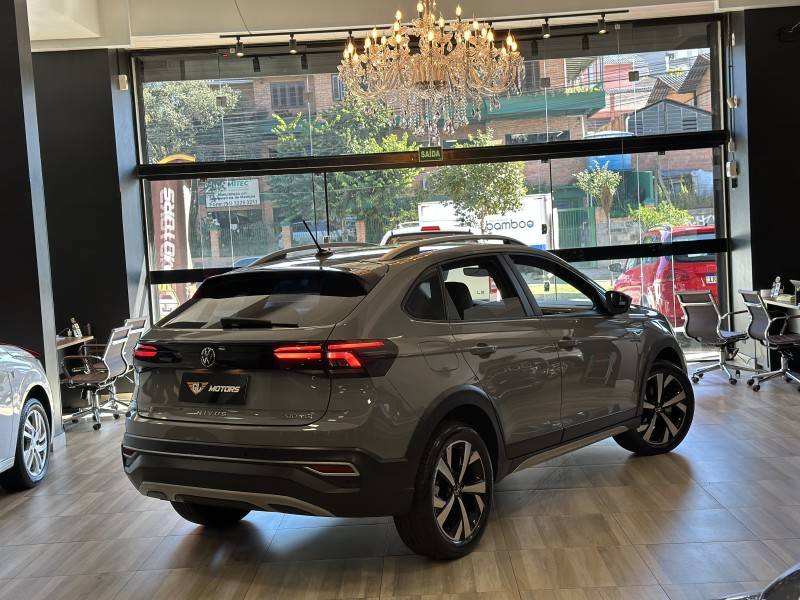 VOLKSWAGEN - NIVUS - 2021/2021 - Cinza - R$ 112.900,00