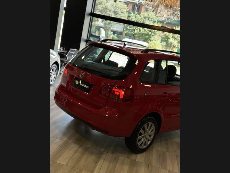 VOLKSWAGEN - SPACEFOX - 2011/2011 - Vermelha - R$ 41.900,00