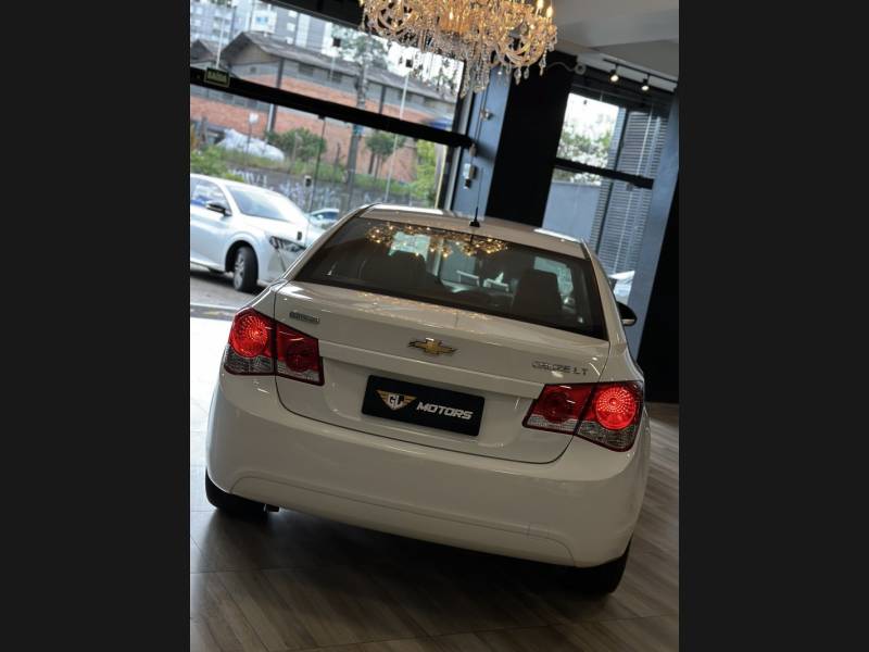 CHEVROLET - CRUZE - 2013/2013 - Branca - R$ 58.900,00