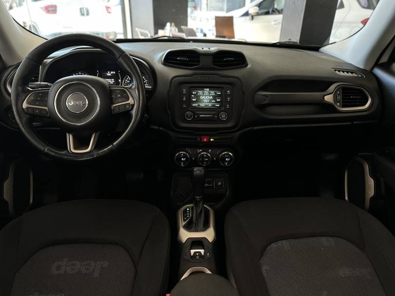 JEEP - RENEGADE - 2015/2016 - Branca - R$ 75.900,00