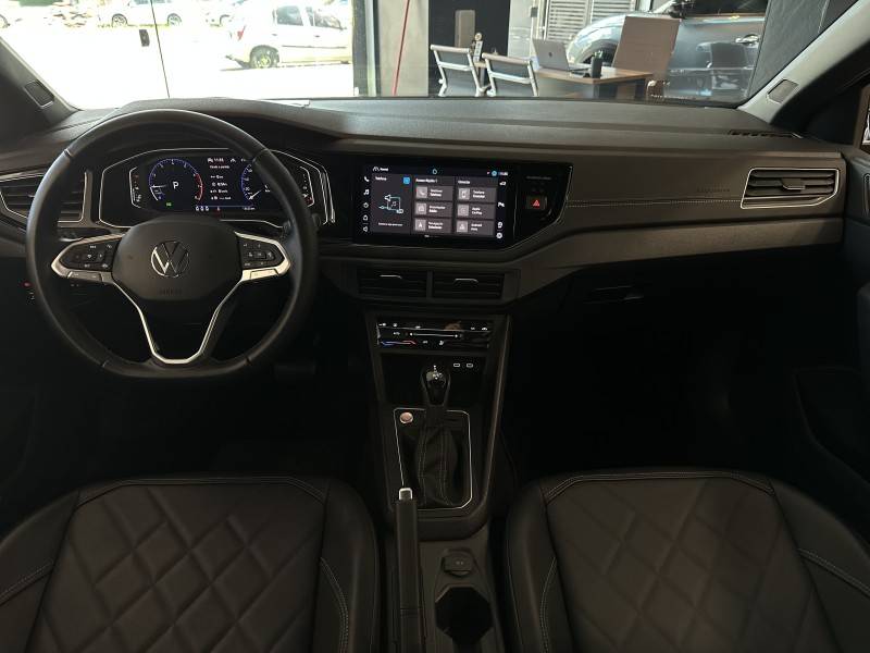 VOLKSWAGEN - VIRTUS - 2023/2024 - Cinza - R$ 134.900,00