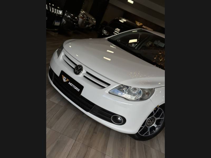 VOLKSWAGEN - GOL - 2011/2012 - Branca - R$ 37.900,00